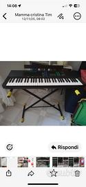 Pianola Yamaha PSR 36 con piedistallo