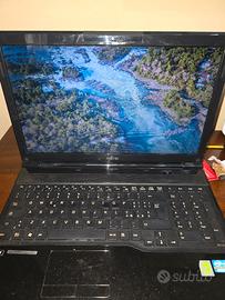 notebook Fujitsu serie A core i7 