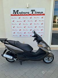 Yamaha Majesty 180