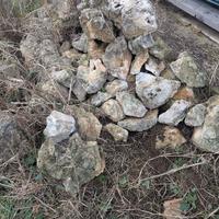 Pietre calcaree ornamentali da giardino