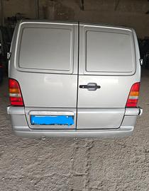 Mercedes Vito funebre 