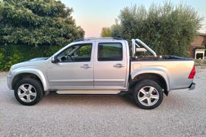 Isuzu D-Max 3.0 TD Crew Cab 4WD LS