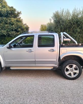 Isuzu D-Max 3.0 TD Crew Cab 4WD LS
