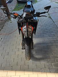 Ktm duke 790 