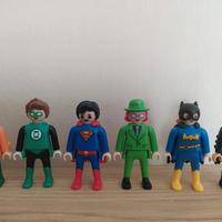 10 personaggi Playmobil DC 
