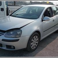 VOLKSWAGEN Golf V per ricambi