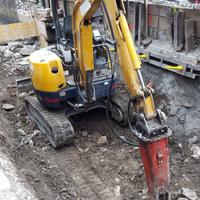 Mini escavatore 25 quintali -