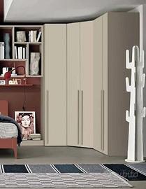 CABINA ARMADIO ANGOLARE SEMINUOVA – MISURE 280x270