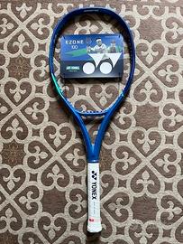 YONEX Ezone 300