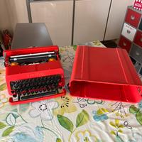 Macchina da scrivere olivetti Valentine