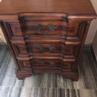 Comodini d’antiquariato