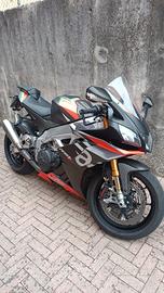 Aprilia rsv4 1100 2020