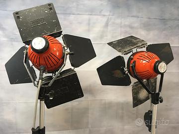 Coppia di Lampade  IANIRO 1000 w  Usati