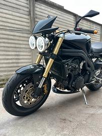 Triumph speed triple 1050