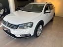 volkswagen-passat-alltrack-2-0-tdi-dsg-4motion-blu