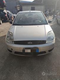 FORD FIESTA 1.2 BENZINA 75 CV 55 KW ANNO 2003