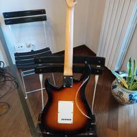 Chitarra elettrica con ampli