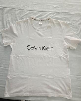 t-shirt Calvin Klein