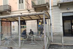 Bar/locale commerciale