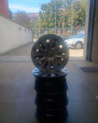 Cerchi in ferro raggio 15 per Volkswagen golf