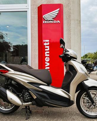 PIAGGIO BEVERLY 300