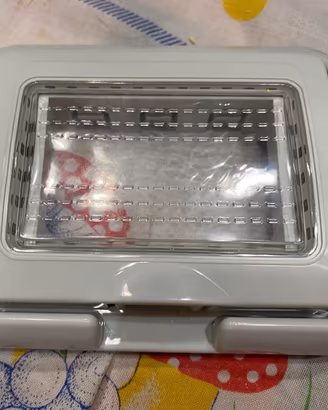 Placca con coperchio trasparente compatibile con B