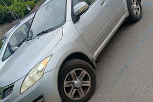 SUV bello e ampio con GpL