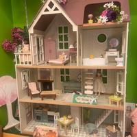 Doll house