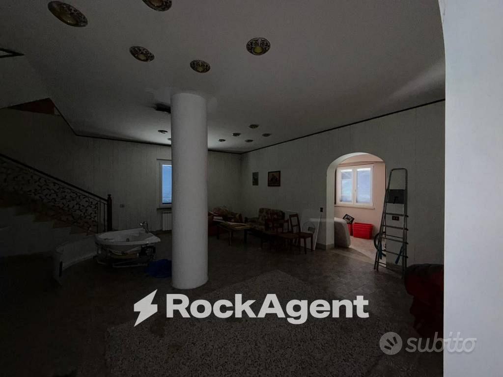 Terreno di 318 m² a Monterotondo - Vista 4