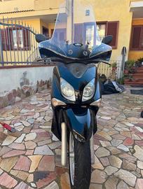 Yamaha XCity 250