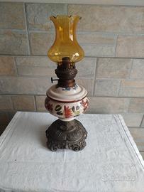 Lampada a petrolio in ceramica