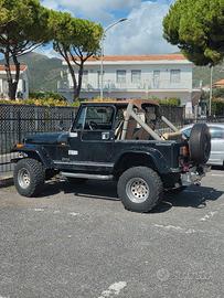Splendido Yj Laredo 2500cc Benzina
