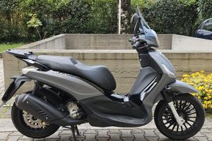 Piaggio Beverly 300