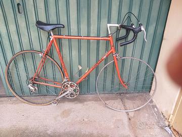 BICICLETTA DA CORSA D'EPOCA MARCA APRILIA