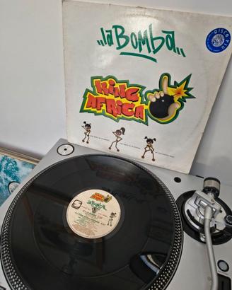 King Africa - La Bomba
