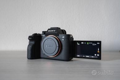 Sony a7IV