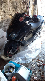 Xiciting Kymco 300 r