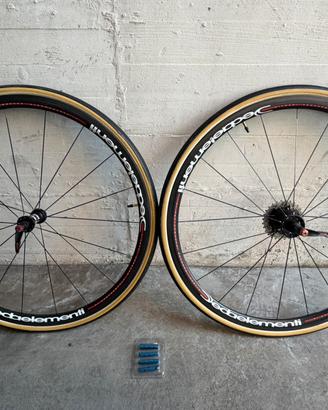 Ruote in carbonio bici da corsa + pattini carbonio