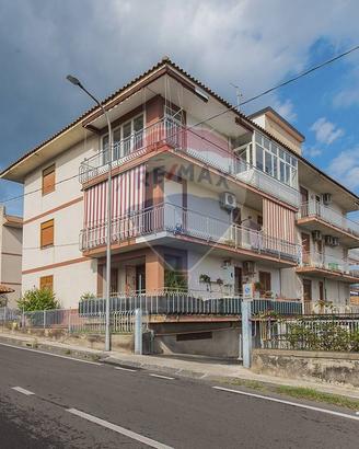 Appartamento - Fiumefreddo di Sicilia