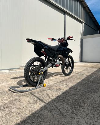 YAMAHA DT50