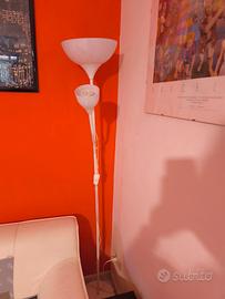 piantana IKEA 