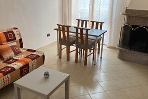 Appartamento arredato e ristrutturato