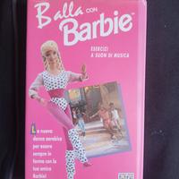 Video cassetta VHS balla con Barbie