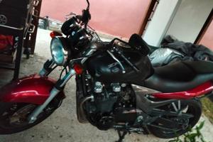 Kawasaki Zr 750