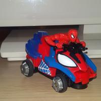 Spiderman moto + personaggio seduto
