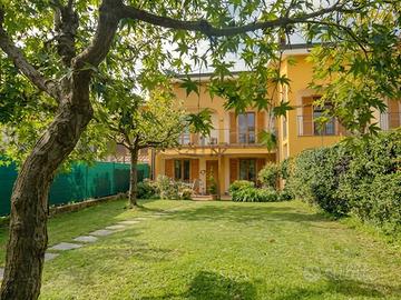 Villetta a schiera a Romano Canavese