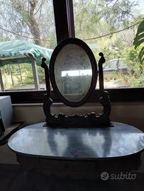 Consolle di noce con specchio