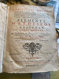 Coppia di libri antichi