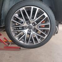 Gomme Goodyear 235/45R19 per Jeep,Audi, Bmw, Alfa