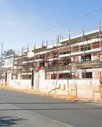 Locale Commerciale - Aci Sant'Antonio